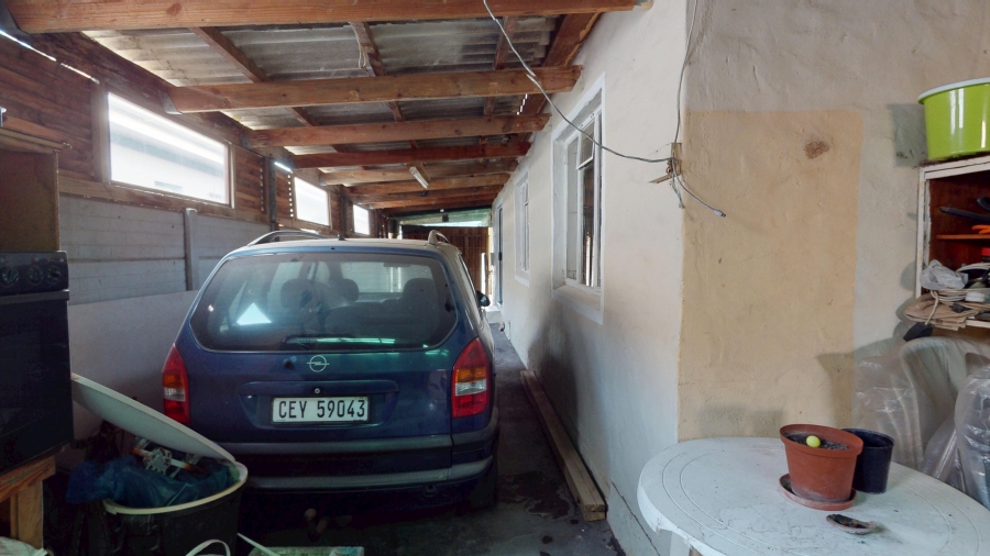 4 Bedroom Property for Sale in Gustrouw Western Cape